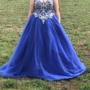Prom dress